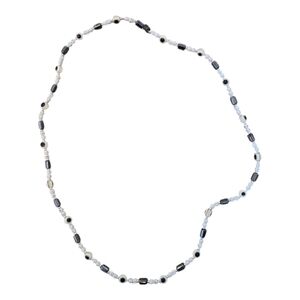 Magnetic Elegant Black and Silver Beaded Necklace